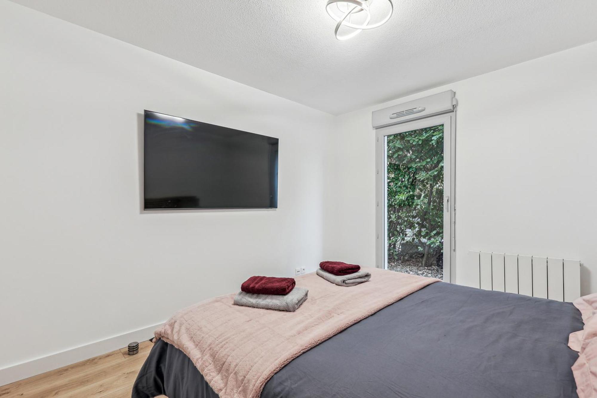 Comfort And Tranquility Near Lyon And Groupama Stadium, 4 Personnes Meyzieu Dış mekan fotoğraf